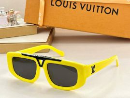 Picture of LV Sunglasses _SKUfw55794518fw